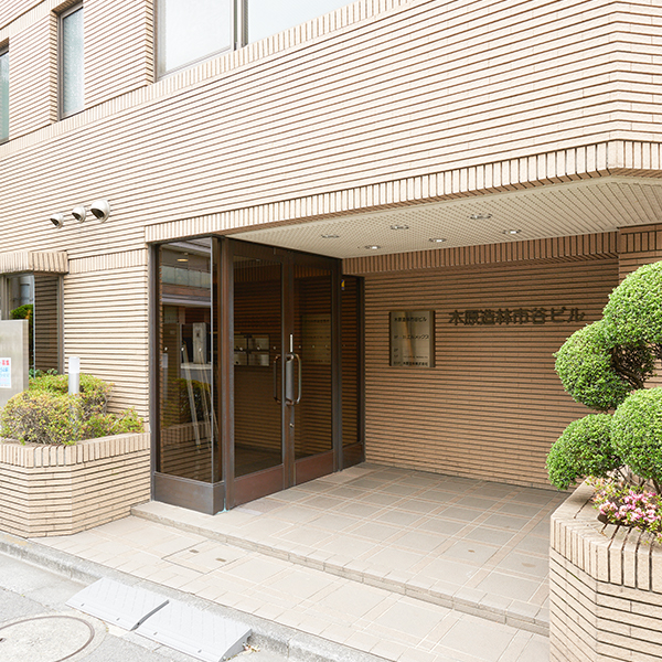 リヴァトレ市ヶ谷