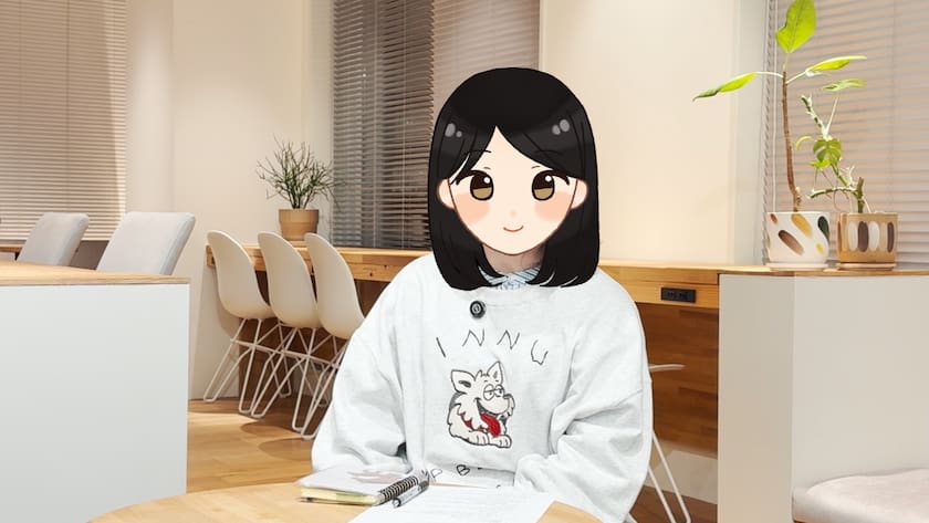 笑顔を交えながらお話しするニシノさん